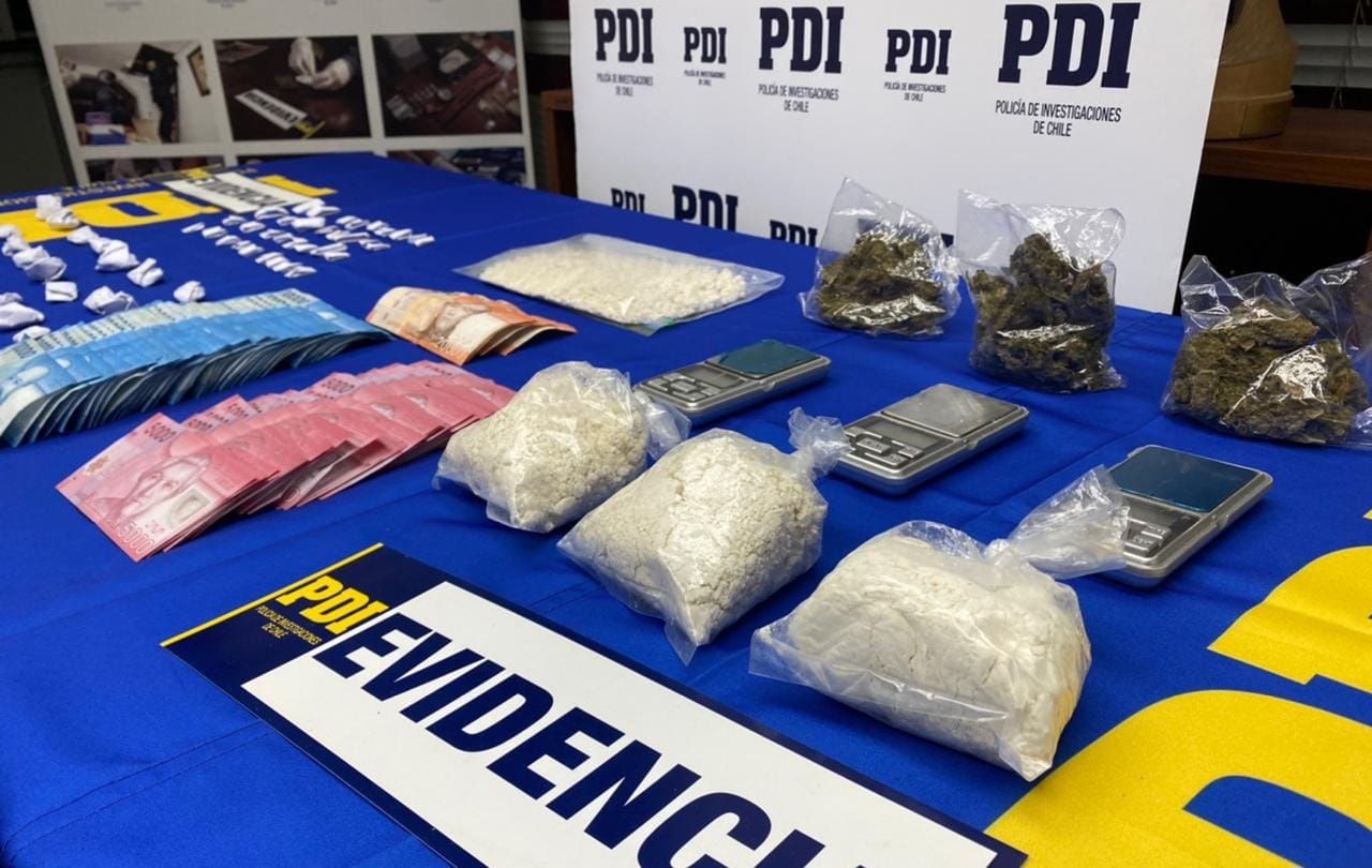 Caen dos sujetos acusados de traficar ketamina y otras drogas en la 18 de Septiembre de Hualpén
