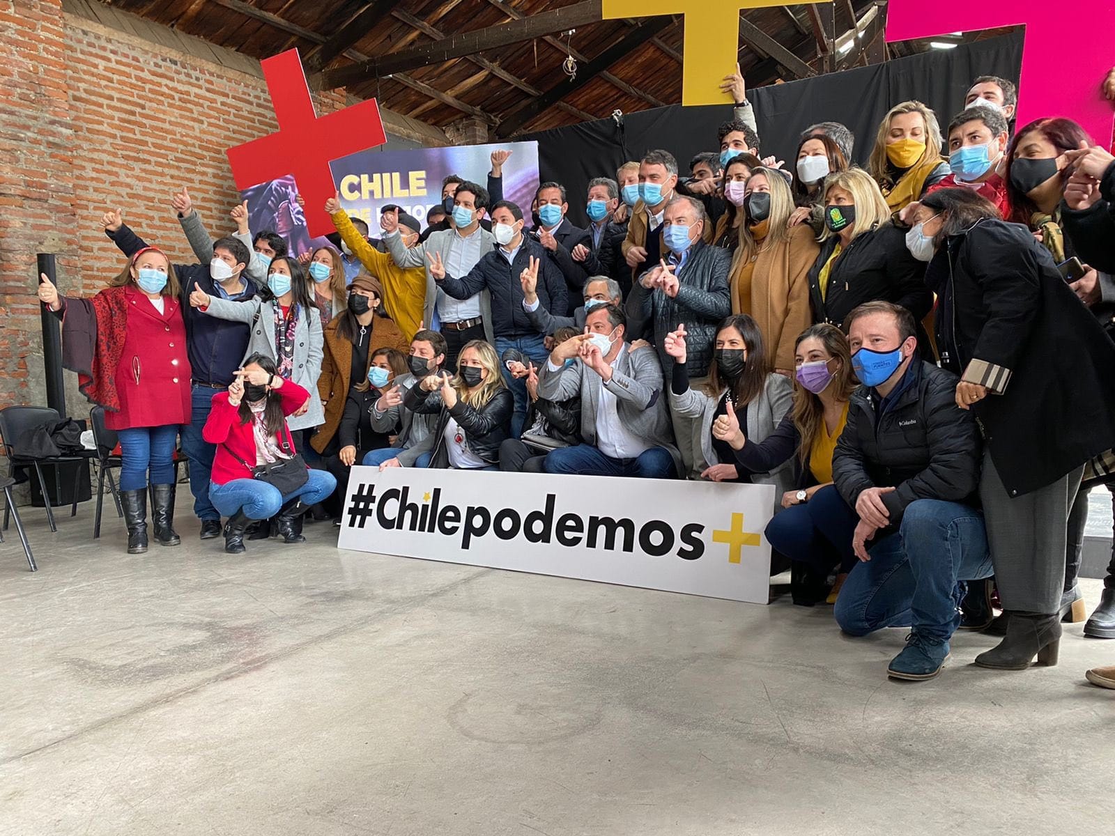“Es un cambio importante de identidad”: Chile Vamos anunció el nuevo nombre de su pacto parlamentario