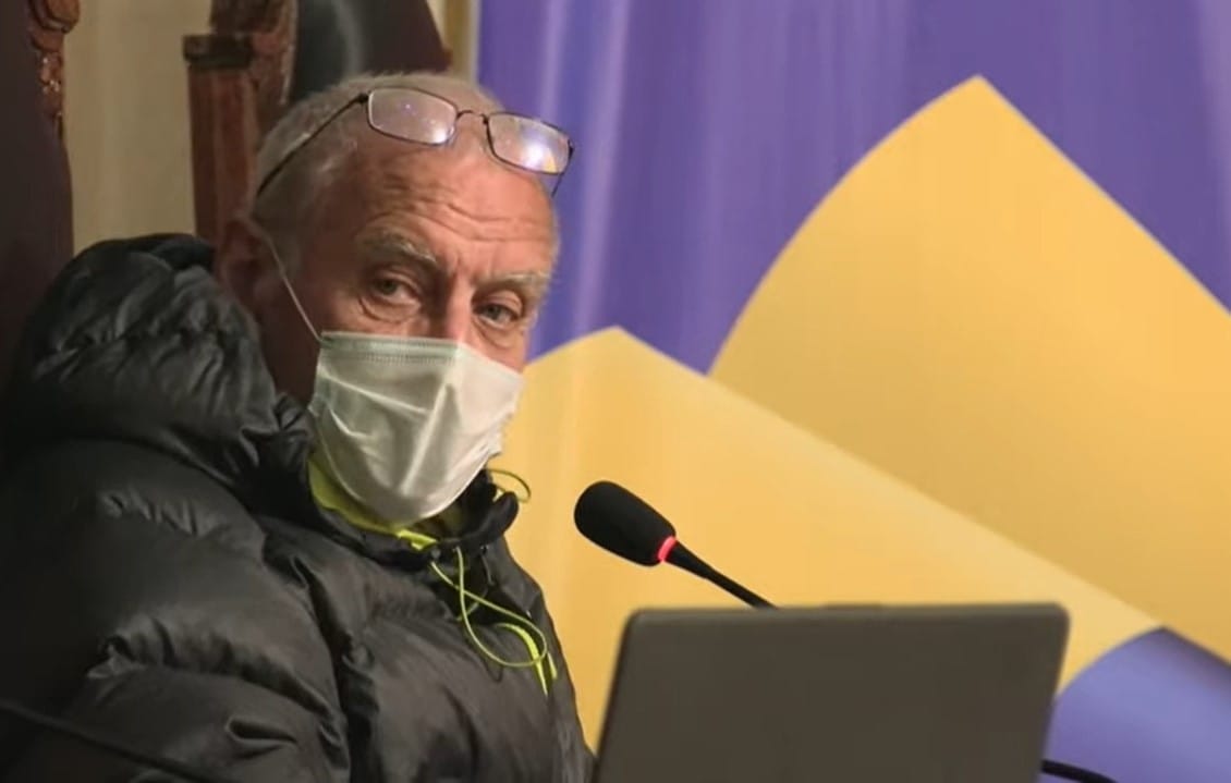 Con potente mensaje contra agenda valórica de la UDI, concejal de Concepción Emilio Armstrong renunció al partido