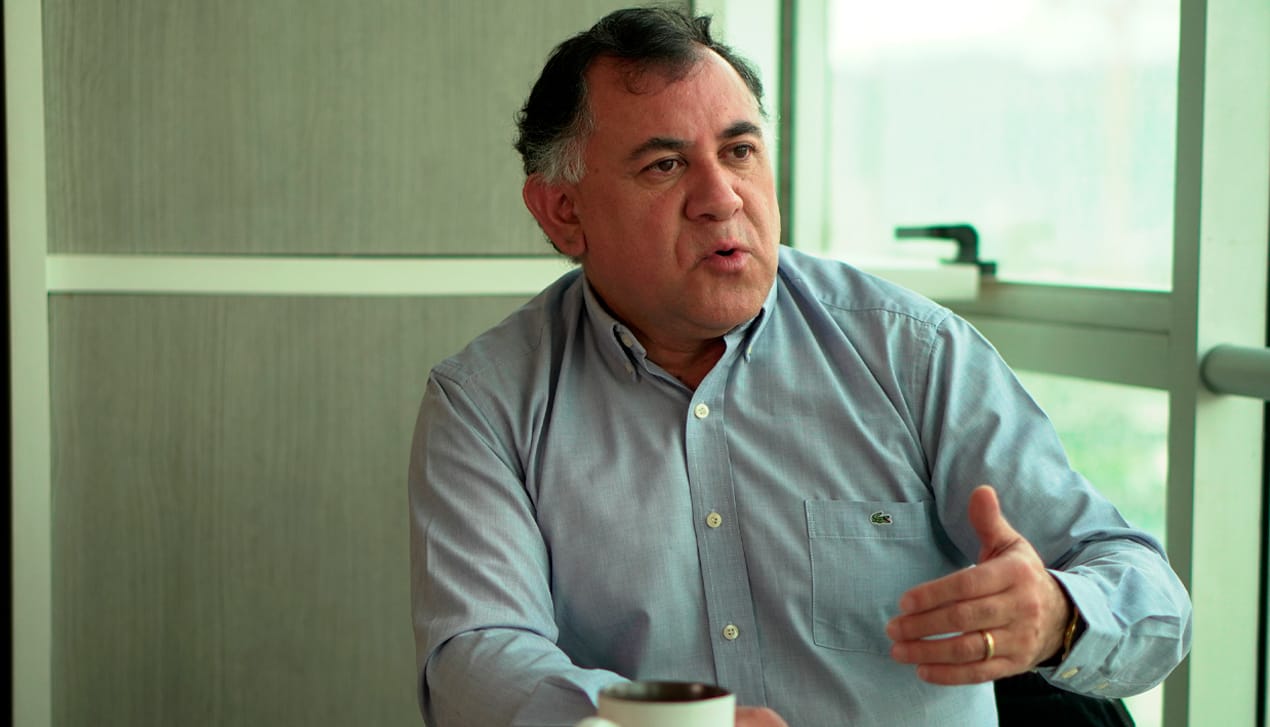 Eric Aedo en diálogo con Irade sobre robo de madera: “El Estado lo tiene que enfrentar o es batalla perdida”