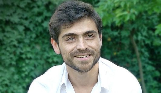 Etienne Bobenrieth destapó desconocido romance con actriz de Canal 13