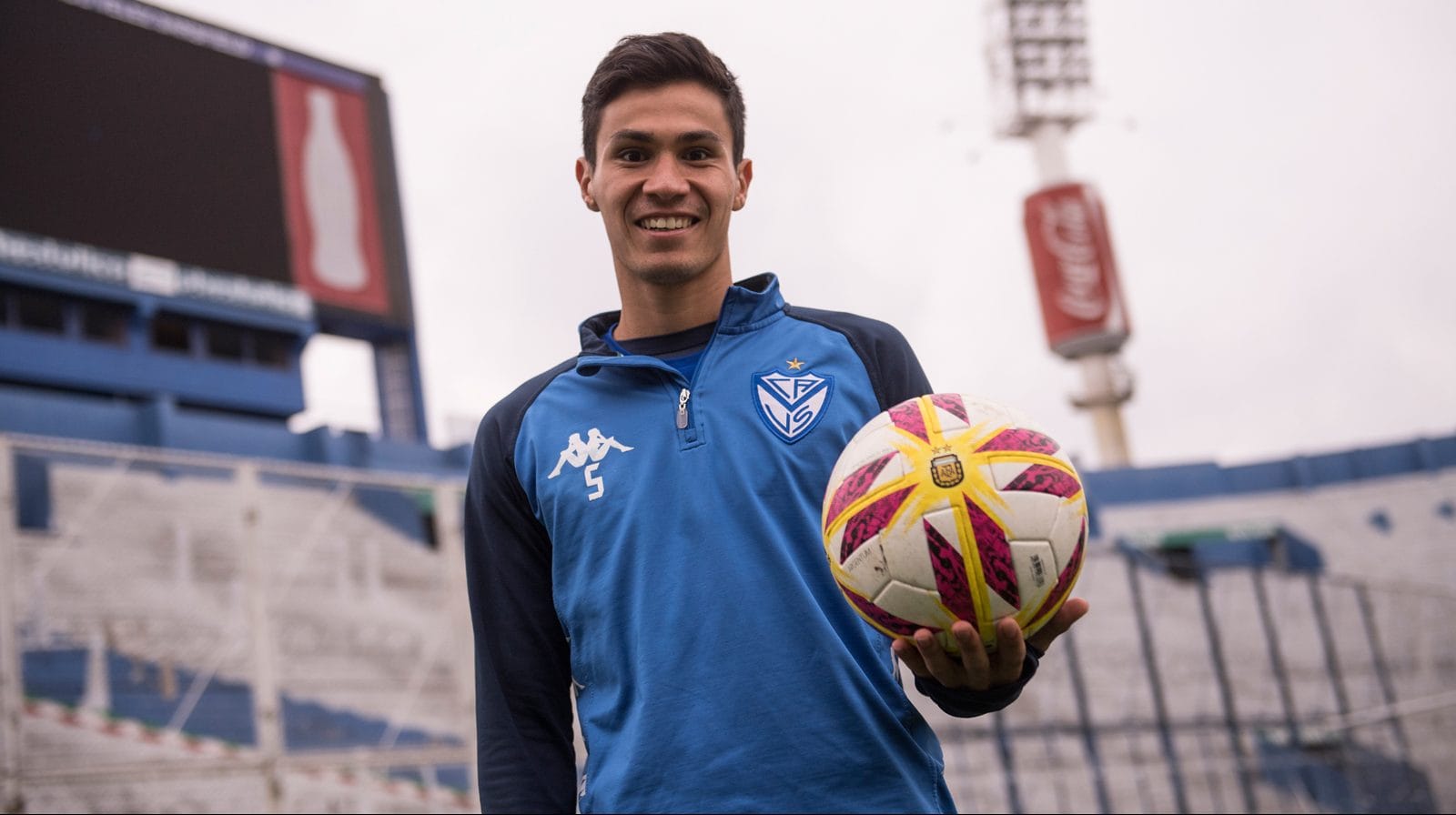 La legión chilena en la Serie A sumará a un nuevo integrante en el día final de contrataciones