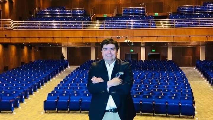¿Por qué miembros del mundo de la cultura deben formar parte del Congreso Nacional?