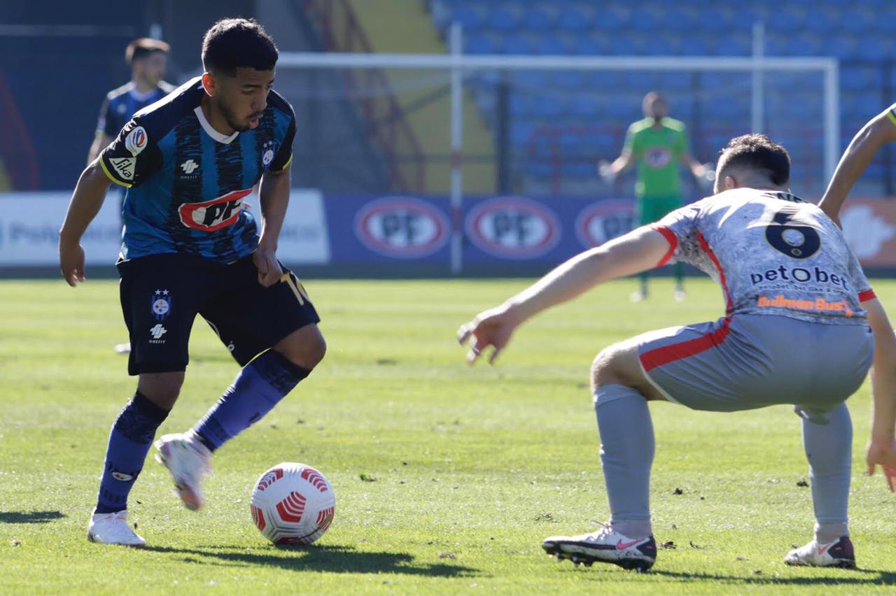 Huachipato se aferra a continuar en la Primera División