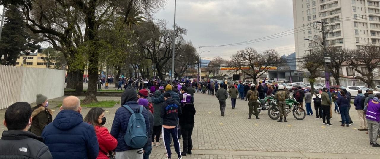 La fiesta del fútbol vuelve al Gran Concepción y los hinchas del León molestos por la lentitud para ingresar al estadio