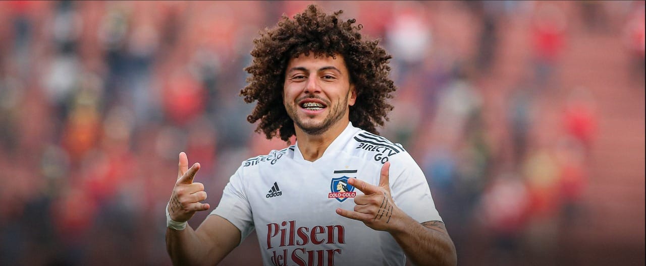 Colo Colo sigue batallando por el liderato de la Primera División