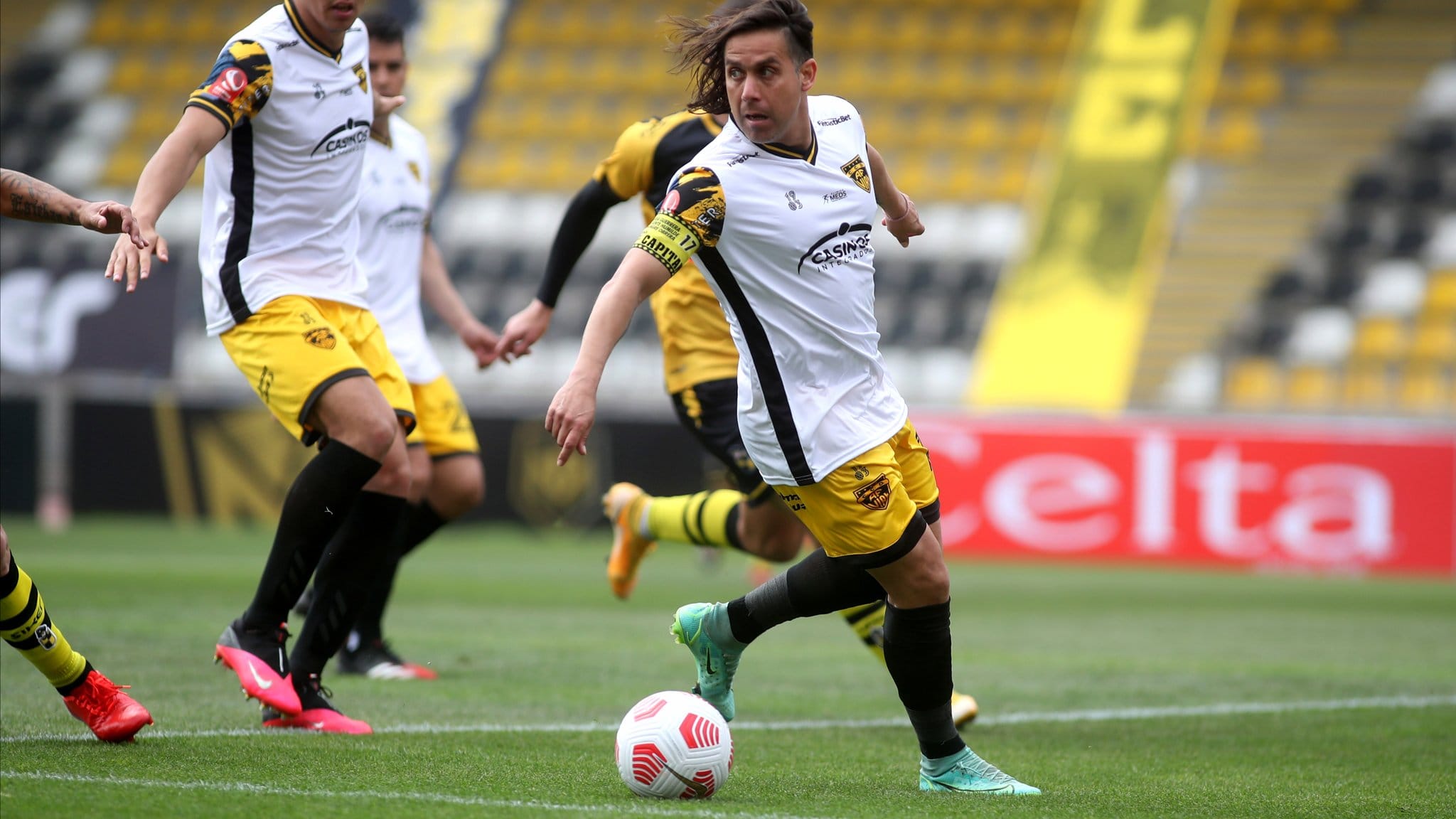 Fernández Vial va por otra final en la Primera B ante Rangers