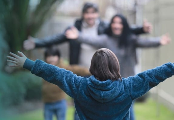 Sename busca familias de acogida para niños y adolescentes en la región del Biobío