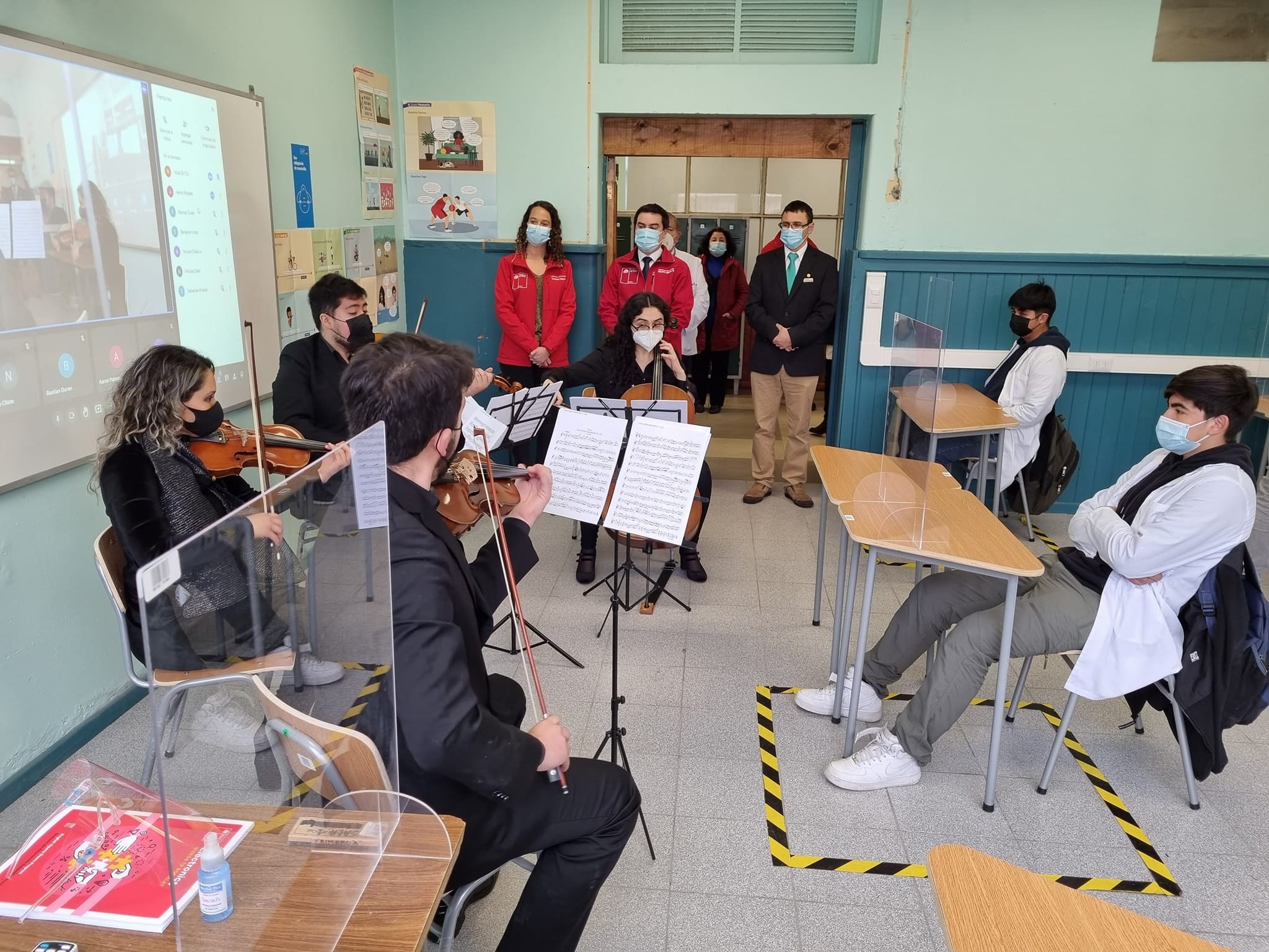 Lanzan programa “Arriba la Orquesta” para crear grupos musicales en colegios del Biobío