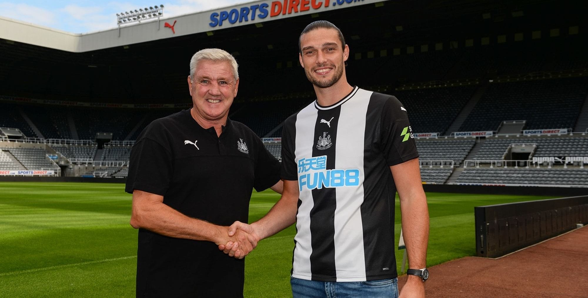 Aseguran que el inglés Andy Carroll llevaría todos sus goles a Colo Colo