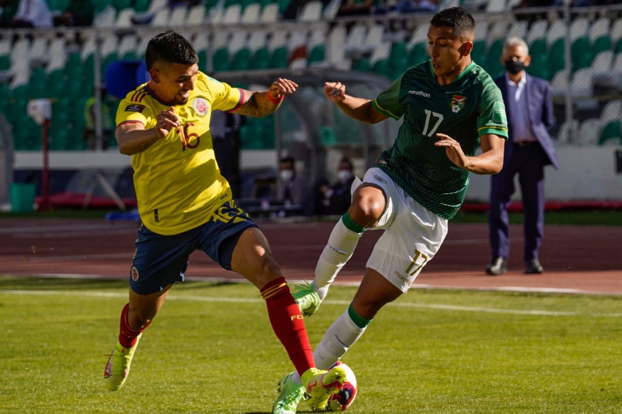 Bolivia aprovechó su fortín en La Paz y obtuvo un resultado clave ante Colombia