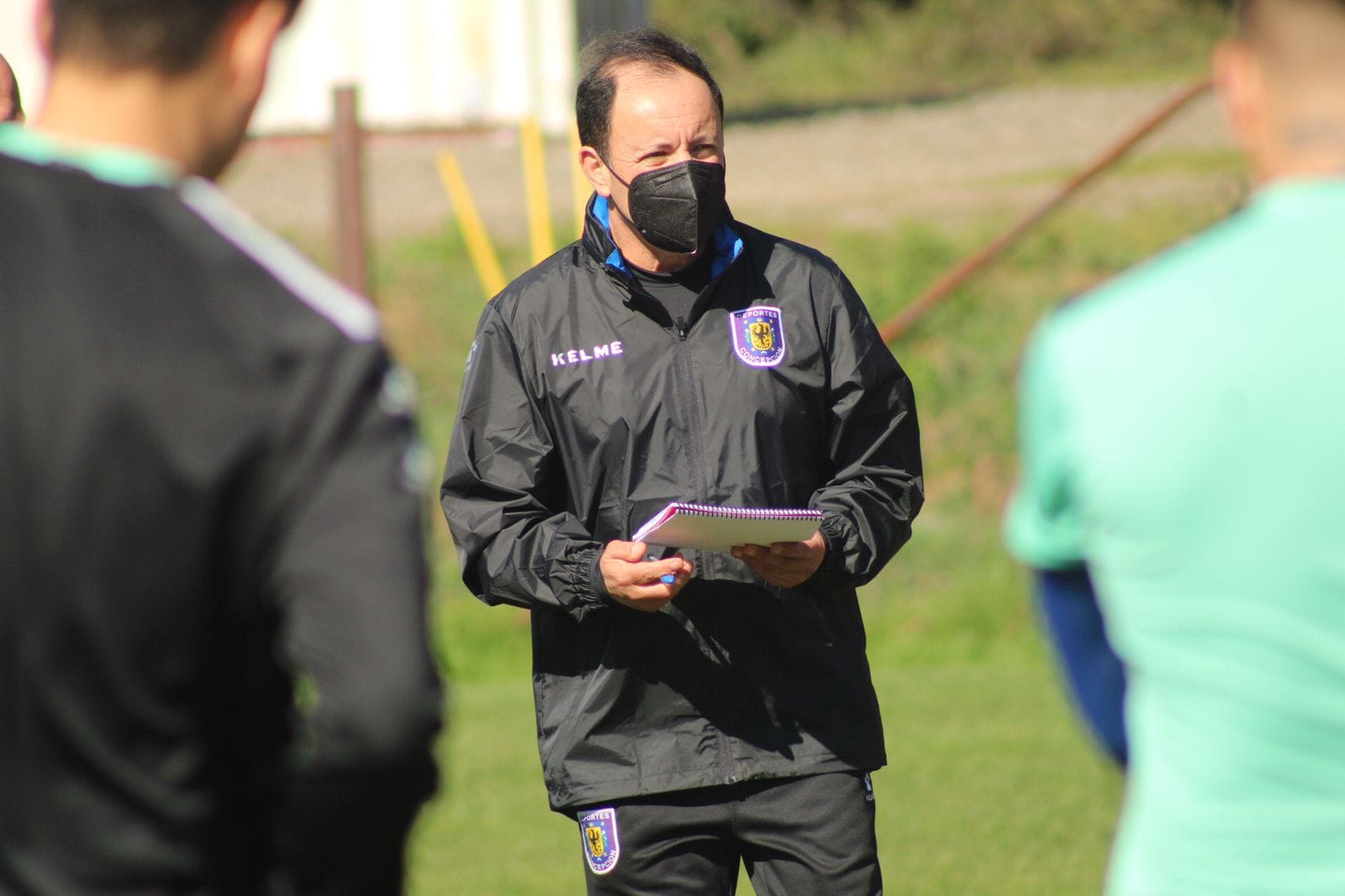 “Es un amigo que necesitaba ayuda”: Del Solar y su desafío en Deportes Concepción