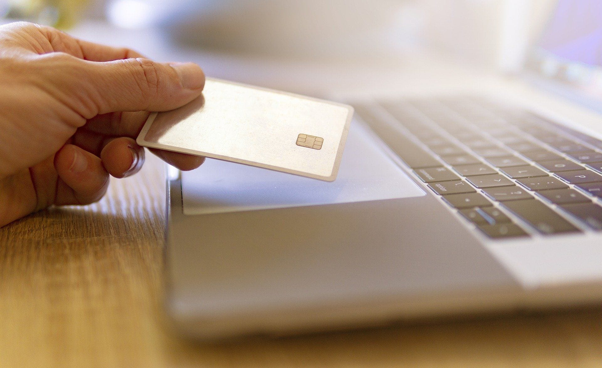 Cyber Monday 2021: Descubre los principales riesgos cibernéticos y evita ser víctima de fraude