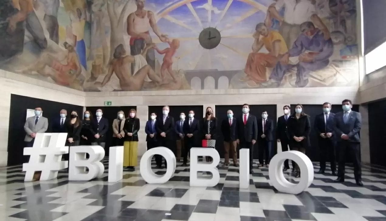 De críticas a pedir renuncias: Las reacciones del mundo político del Biobío tras gabinete en quincho de Carabineros