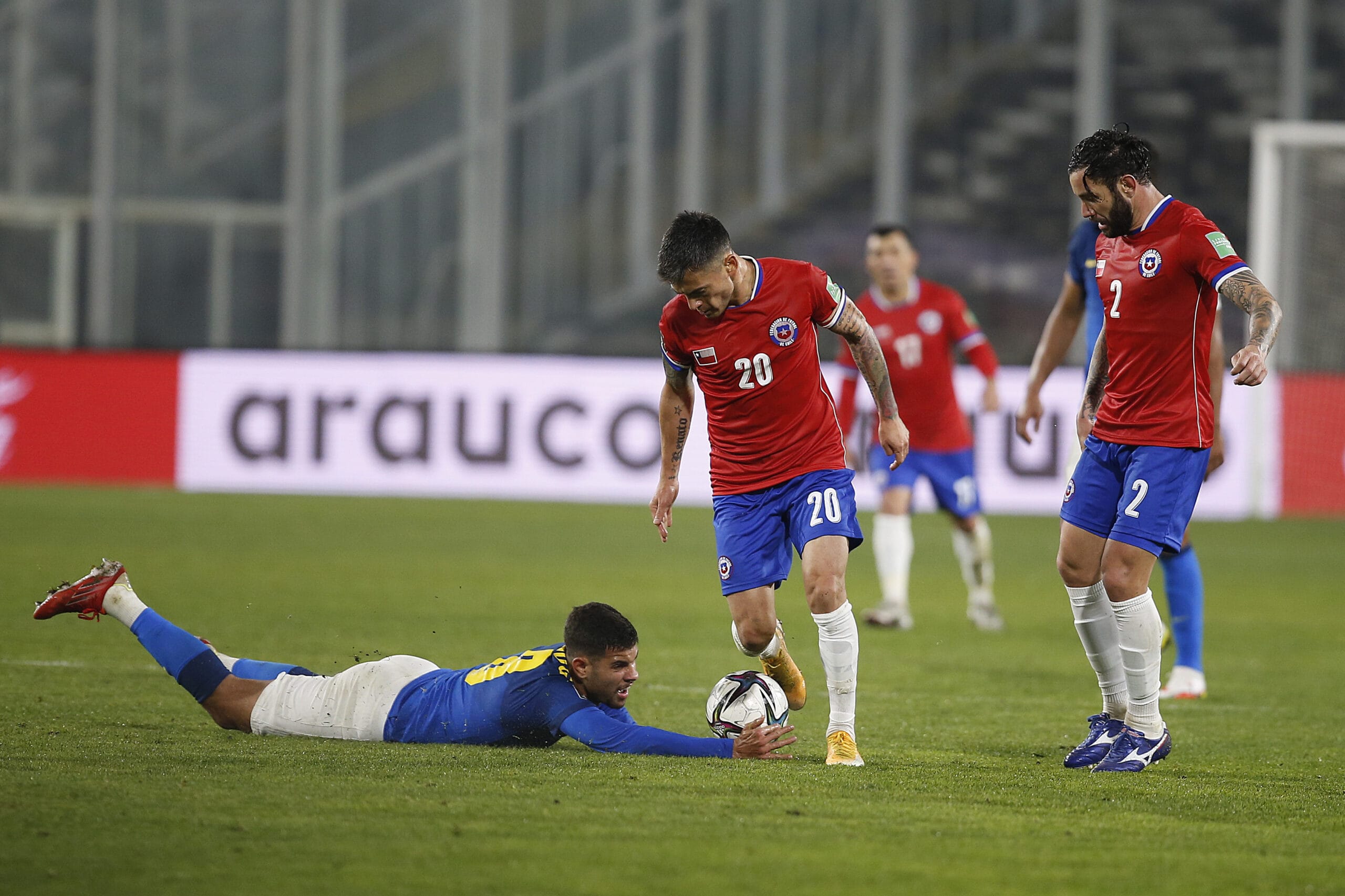 Selección Chilena sufrió la primera baja para las Clasificatorias