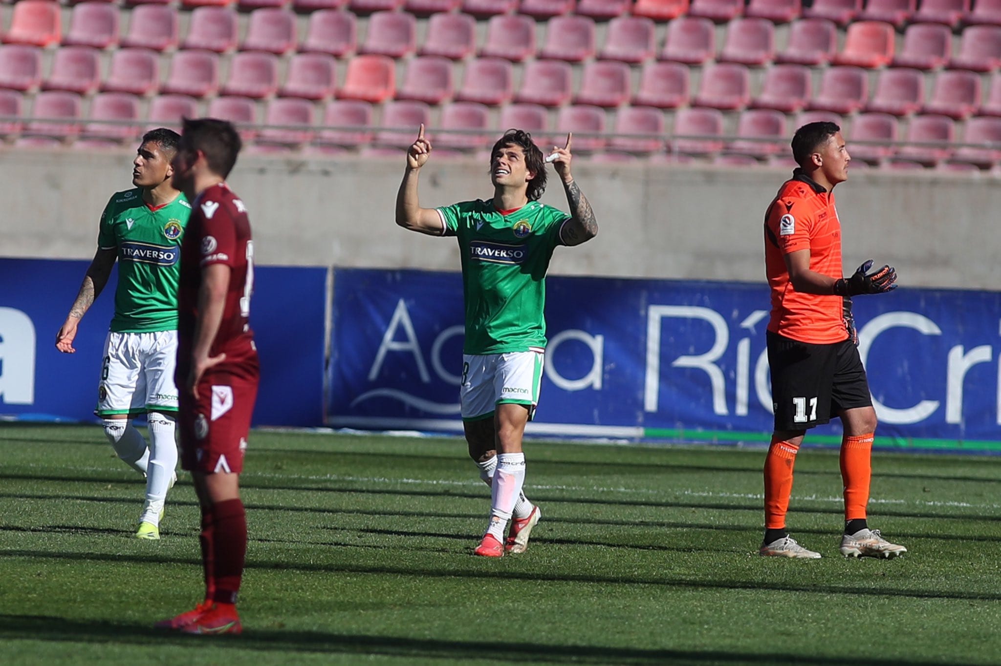 Joaquín Montecinos es el nuevo nominado de la Selección Chilena