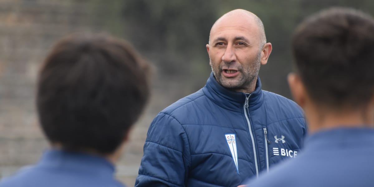 Universidad Católica ratificó a su nuevo entrenador