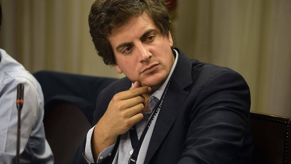 Siguen los contagios en la Cámara: Diego Schalper da positivo a Covid-19
