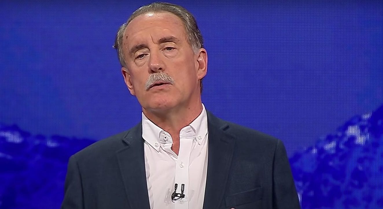 Artés apuntó a Piñera y Boric por conflicto en Ucrania: “¿Para qué tanto servilismo a los yanquis?”