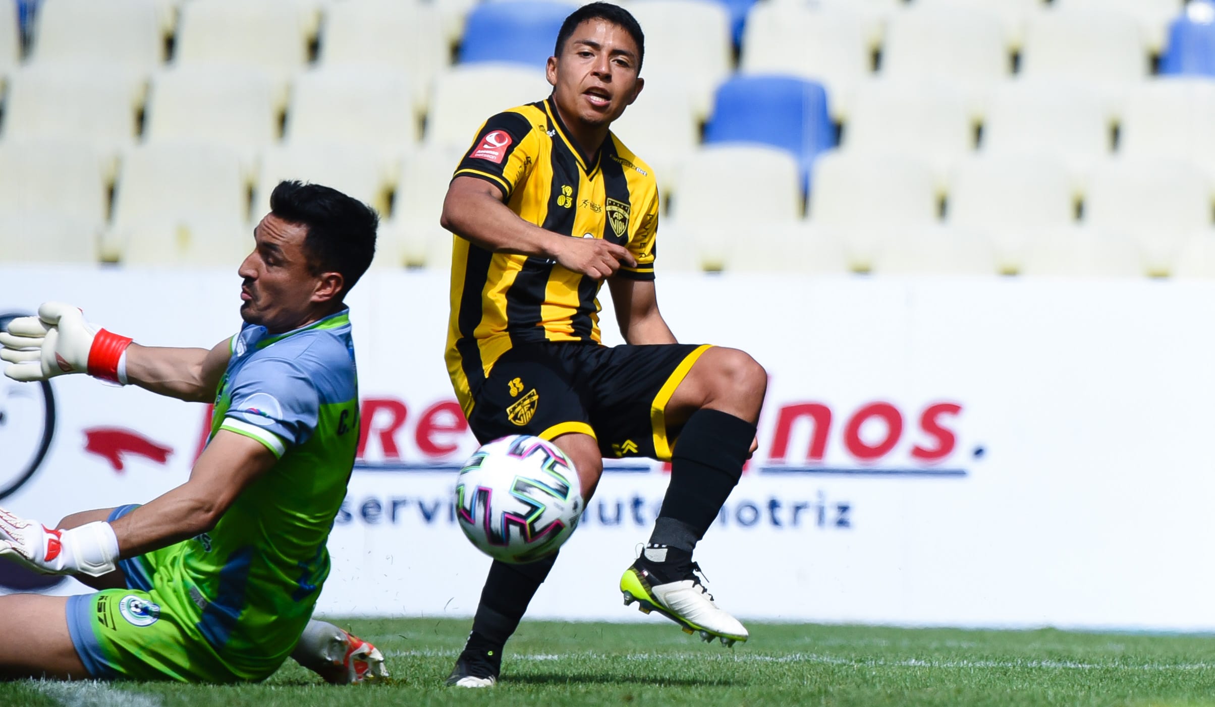 La liguilla está cada vez más lejos para Fernández Vial