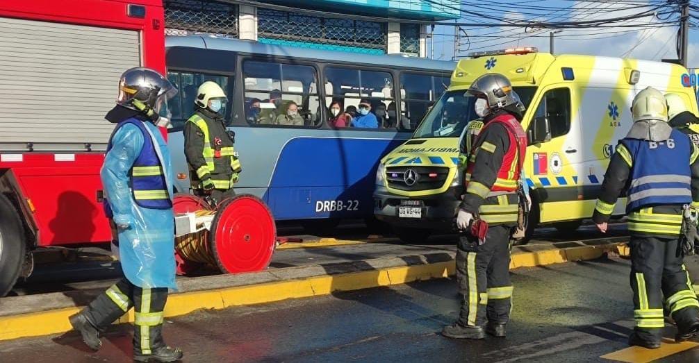 Brutal atropello en Concepción: Mujer quedó debajo de bus