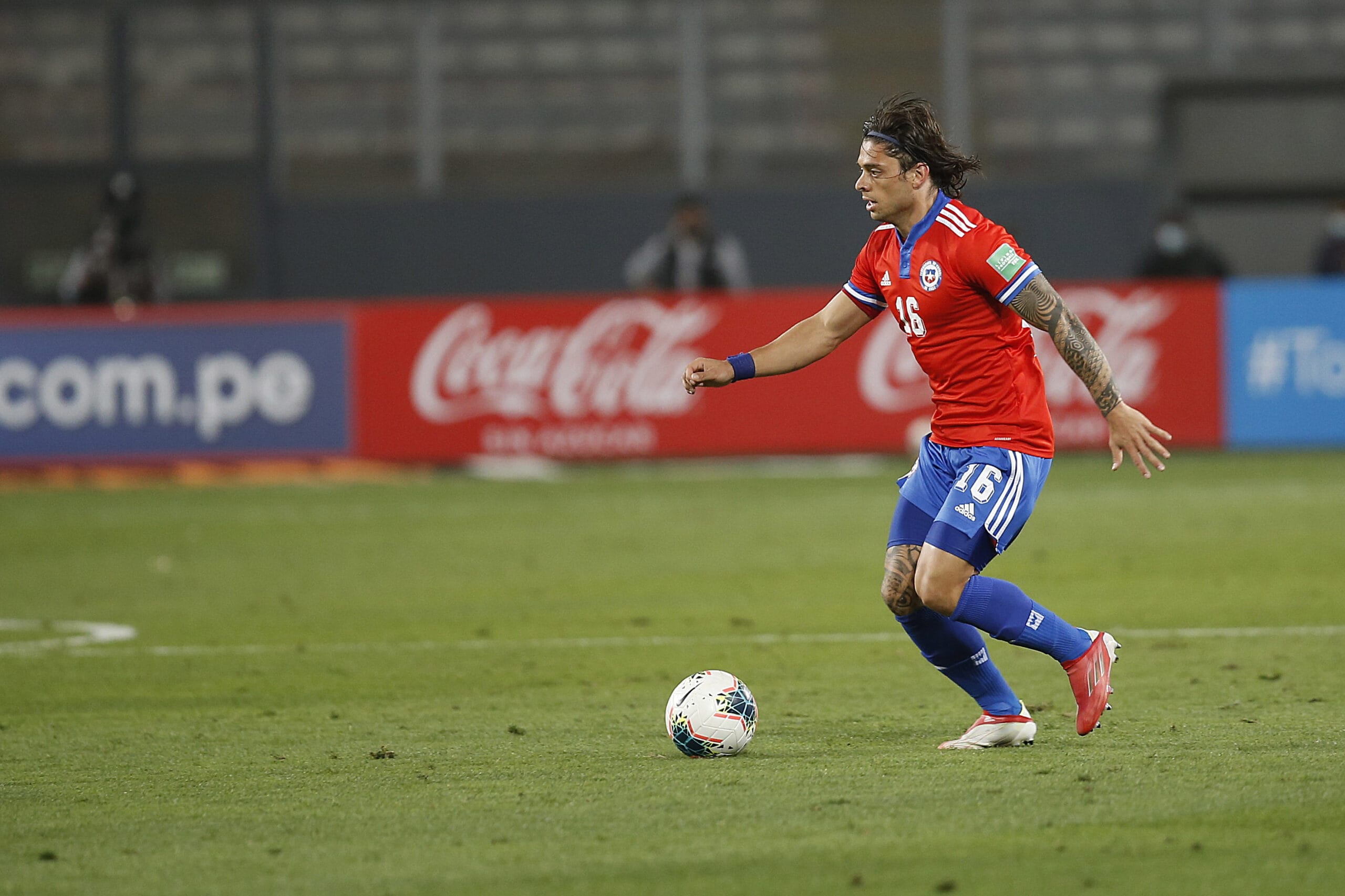 Joaquín Montecinos asumió el liderazgo del recambio en la Selección
