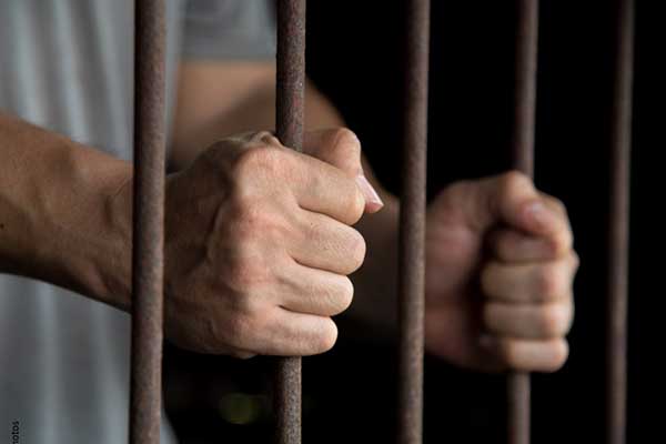 Peligrosa banda criminal que operaba en Los Ángeles queda en prisión preventiva