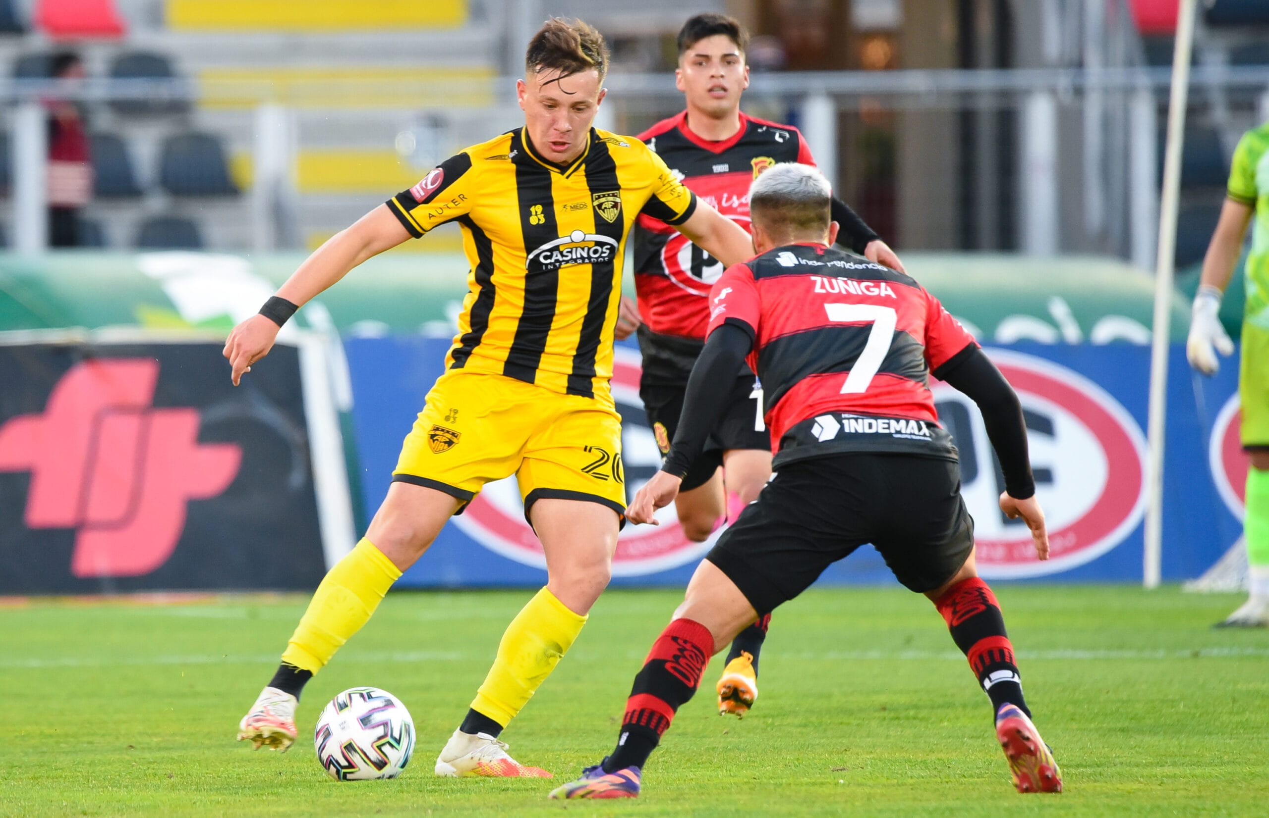 La apuesta de Fernández Vial será en grande en la Primera B