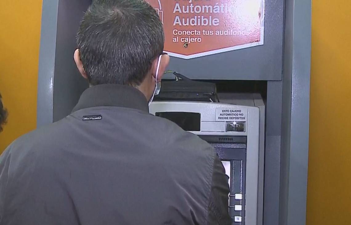 Banco Estado implementará cajeros para personas no videntes