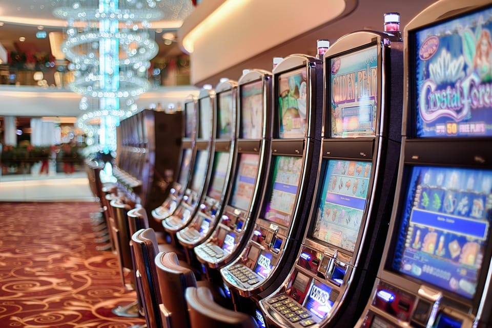 Casinos populares fueron clausurados en Chillán