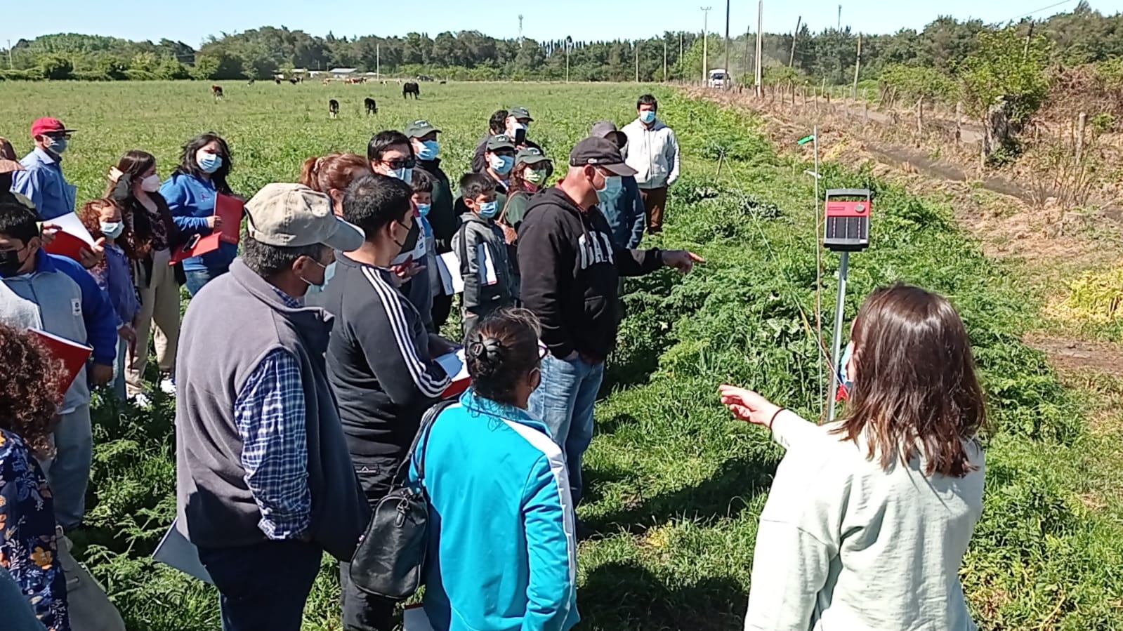 Fomentan prácticas que contribuyen a no contaminar aguas de riego en Biobío