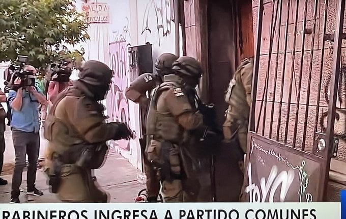 Ingresan querella tras allanamiento a sede de Comunes