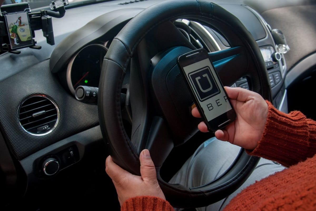 Pidió Uber de Concepción a Talcahuano: El pasajero robó con cuchillo el auto del conductor