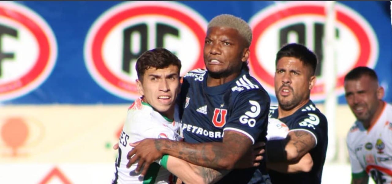 Universidad de Chile sigue complicada con el descenso