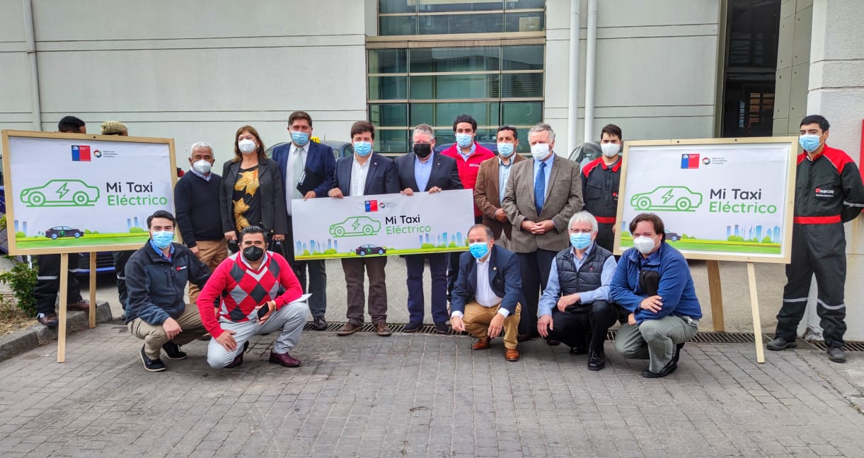 Programa “Mi Taxi Eléctrico” cambiará colectivos por vehículos 100% eléctricos en el Biobío