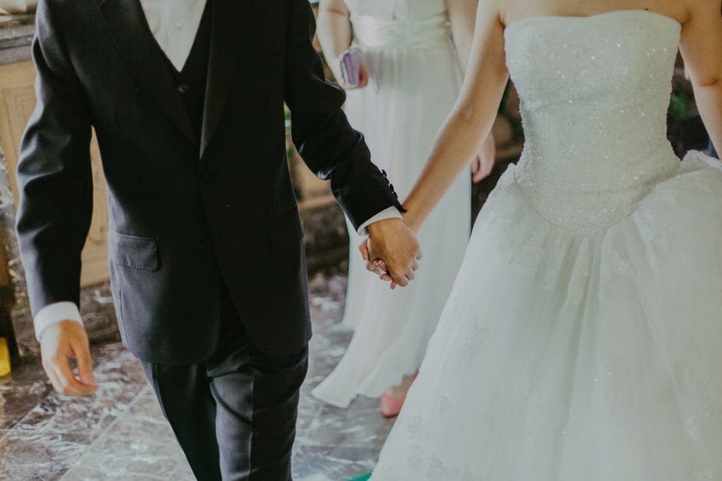 Mujer fingió tener una boda para que su ex le volviera a hablar
