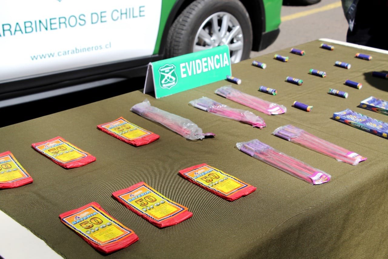 Desbaratan punto de venta de fuegos artificiales en centro de Talcahuano