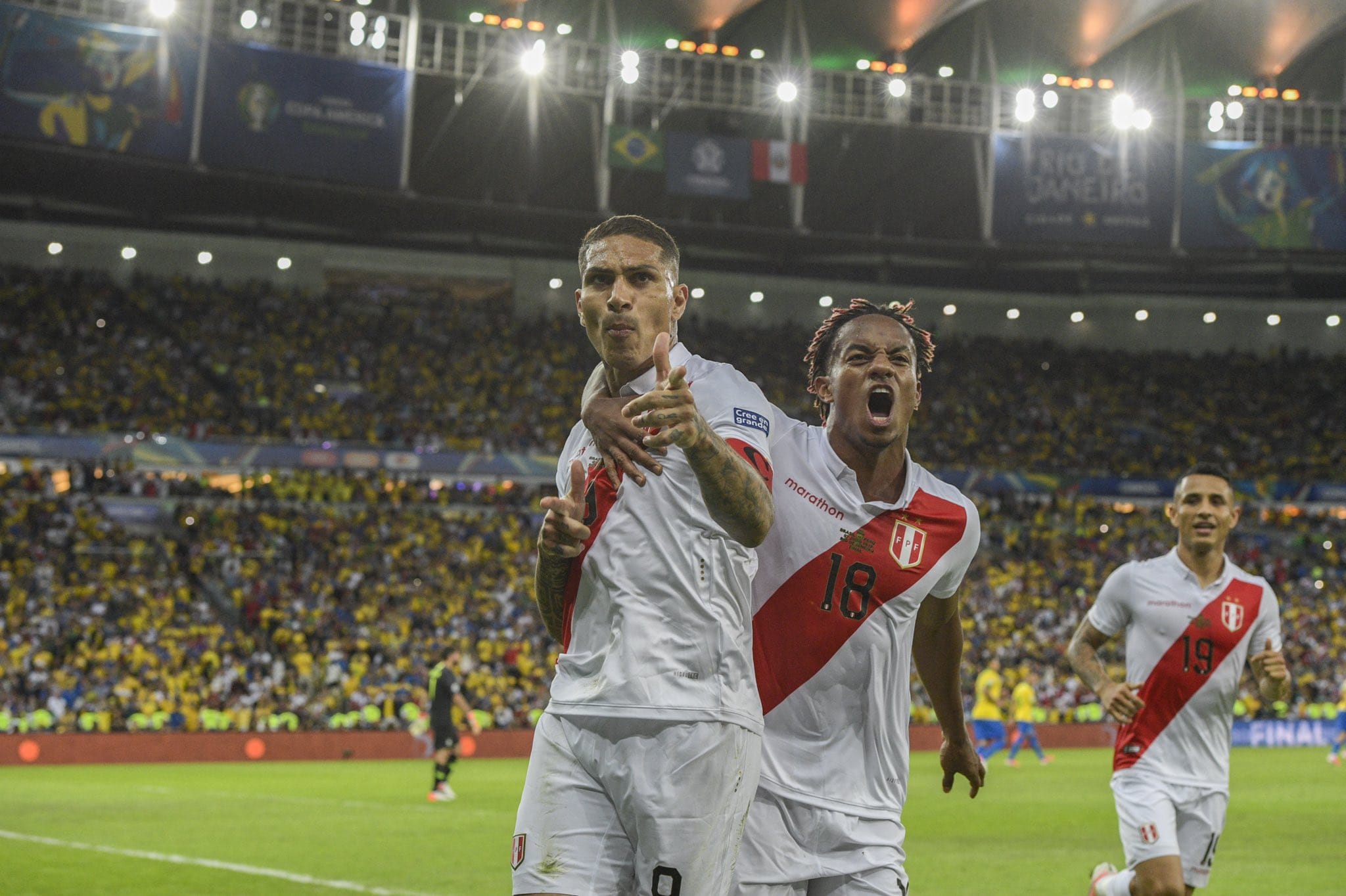 Colo Colo quiere dar el golpe al mercado con el “Depredador”