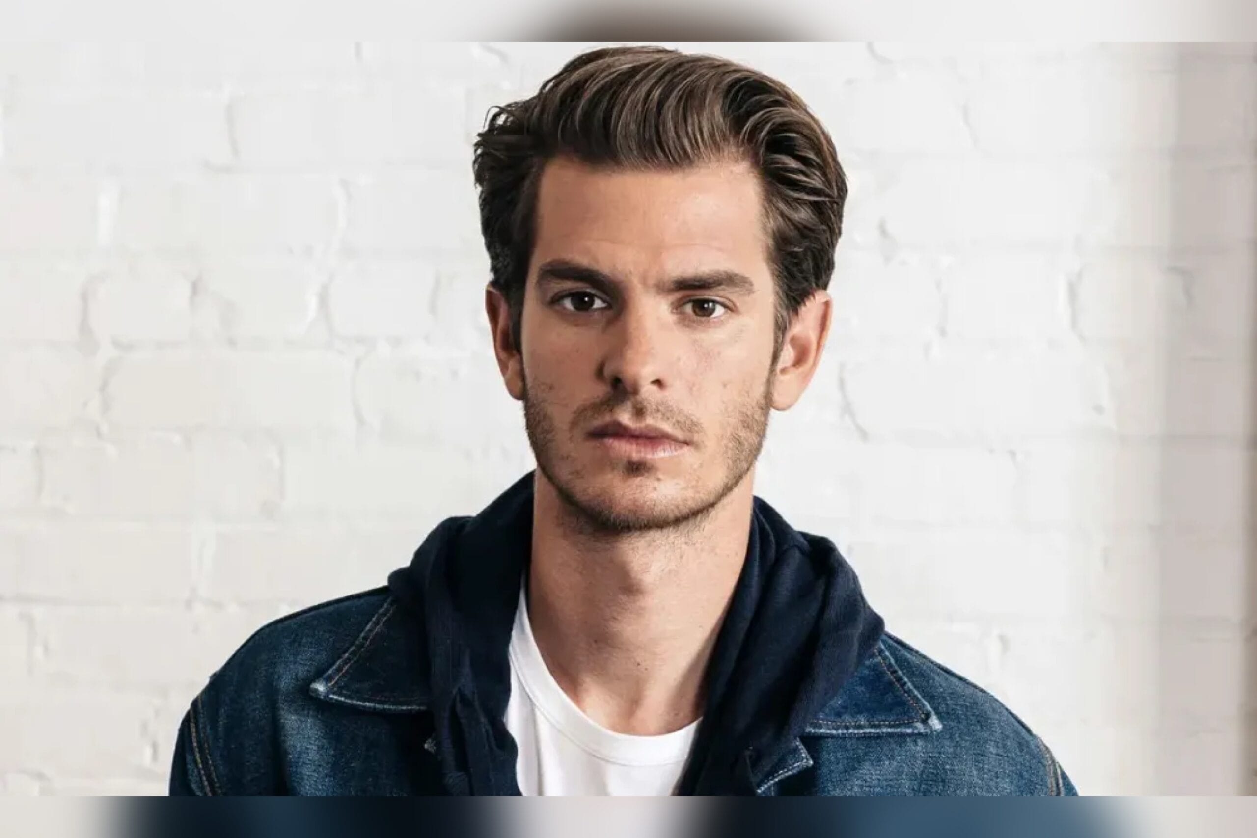 Andrew Garfield realizó conmovedor discurso tras hablar de su difunta madre
