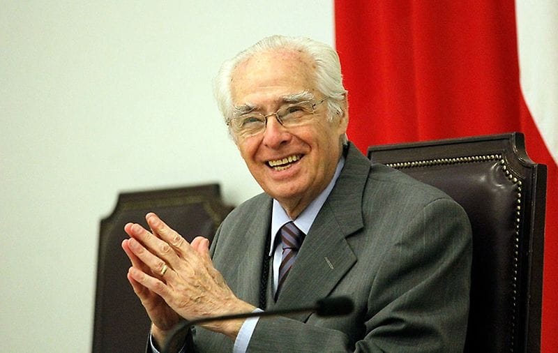 Muere Roberto Garretón, premio nacional en Derechos Humanos