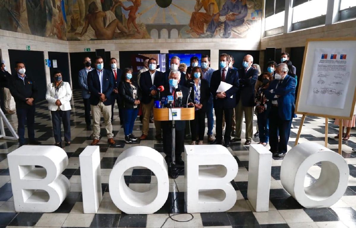 Gobierno entrega terrenos para construcción de cuatro nuevos hospitales en el Biobío