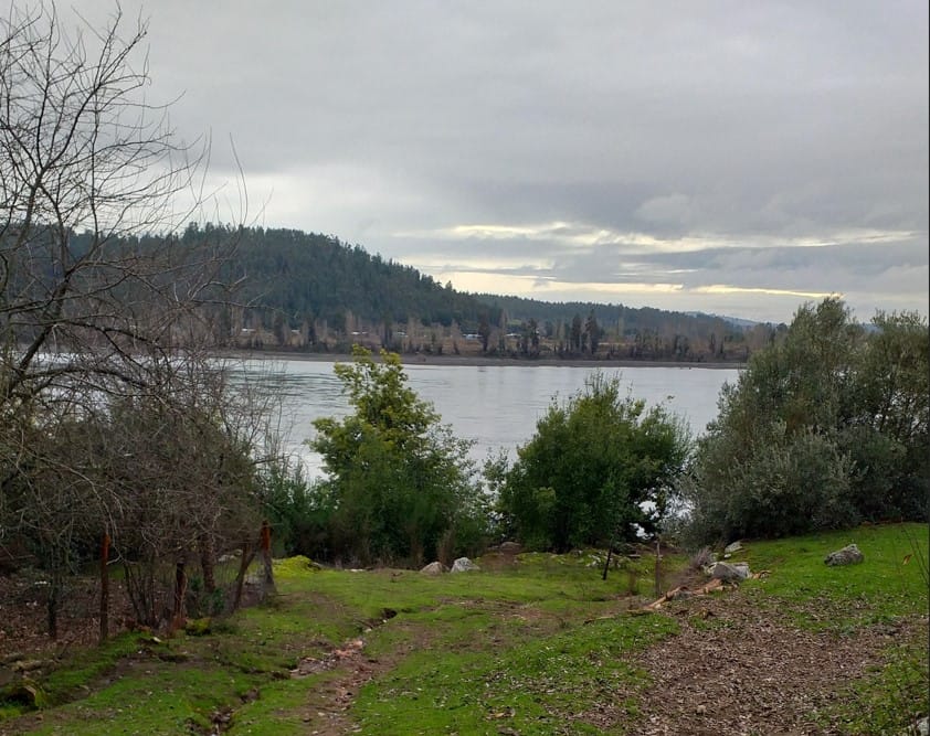 Reportan personas desaparecidas en el río Diuquín en Laja
