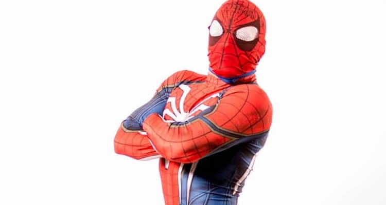 Sensual Spiderman se disculpó en redes tras enviar fotografía a mujer sin su consentimiento