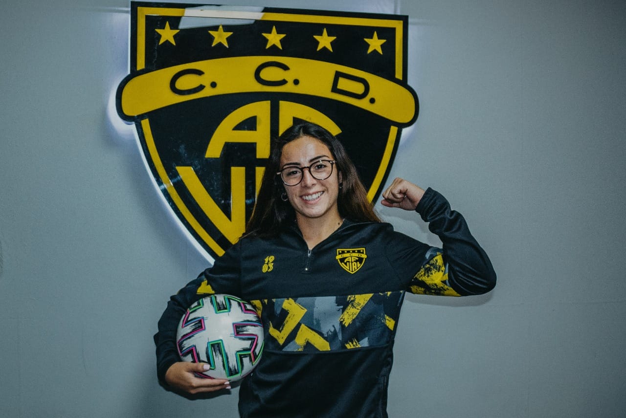 Fernández Vial sigue conformando el plantel femenino 2022