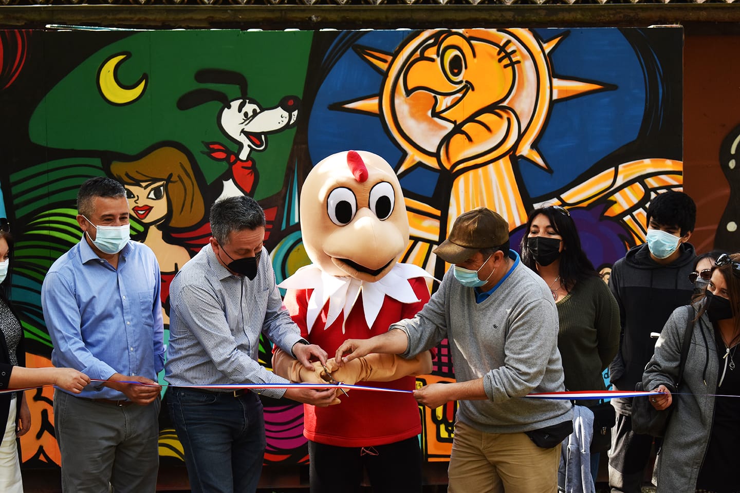 Inauguran mural de Pepo por su natalicio 110 en Parque Ecuador de Concepción