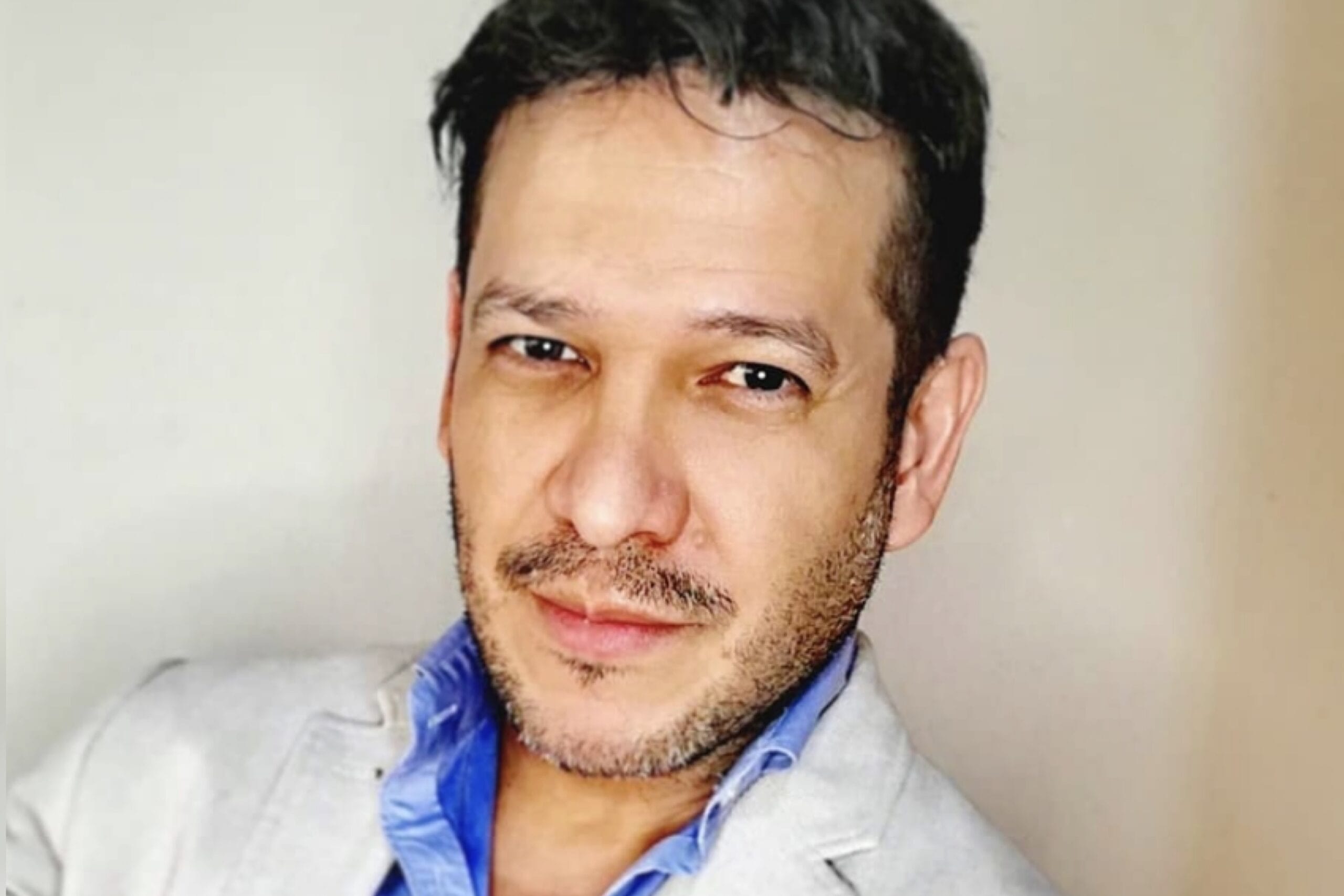“Da vergüenza”: Actor de “Pobre Novio” se refirió al ataque de venezolanos a Carabineros