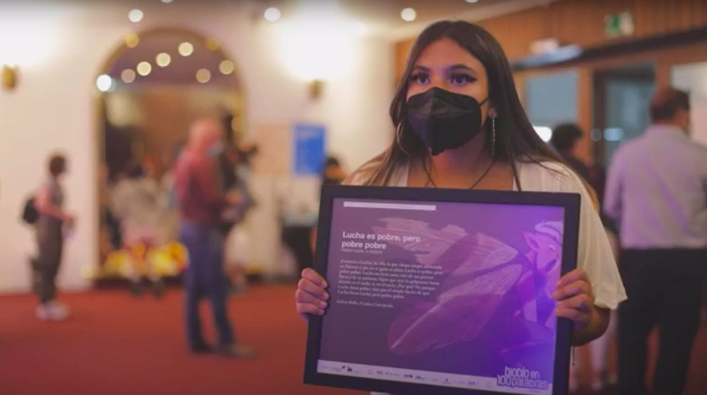 Joven penquista fue la ganadora del concurso “Biobío en 100 palabras”