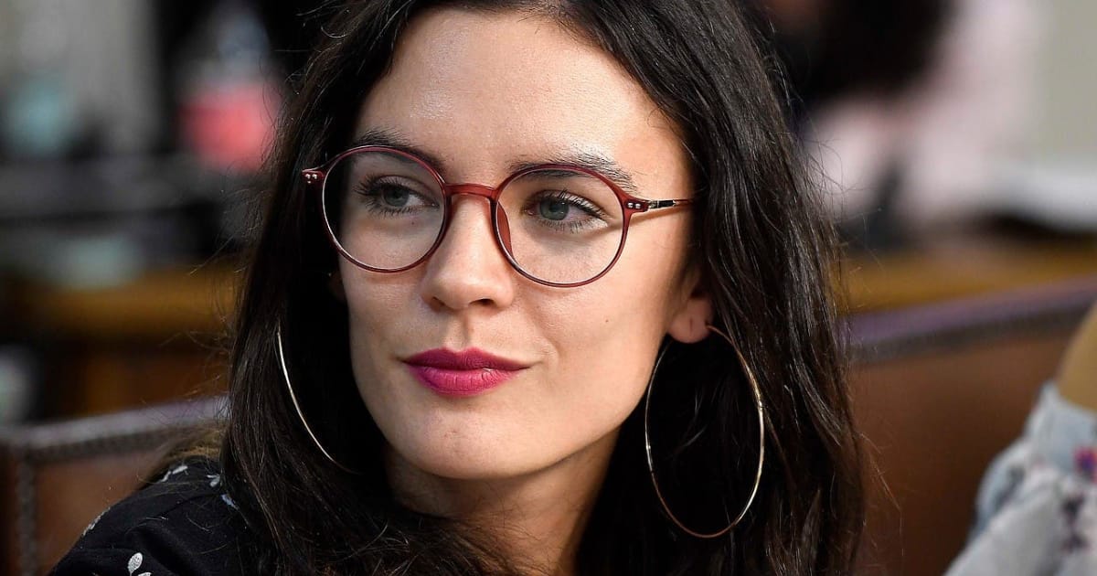 La singular intervención de Camila Vallejo momentos antes de ser nombrada ministra