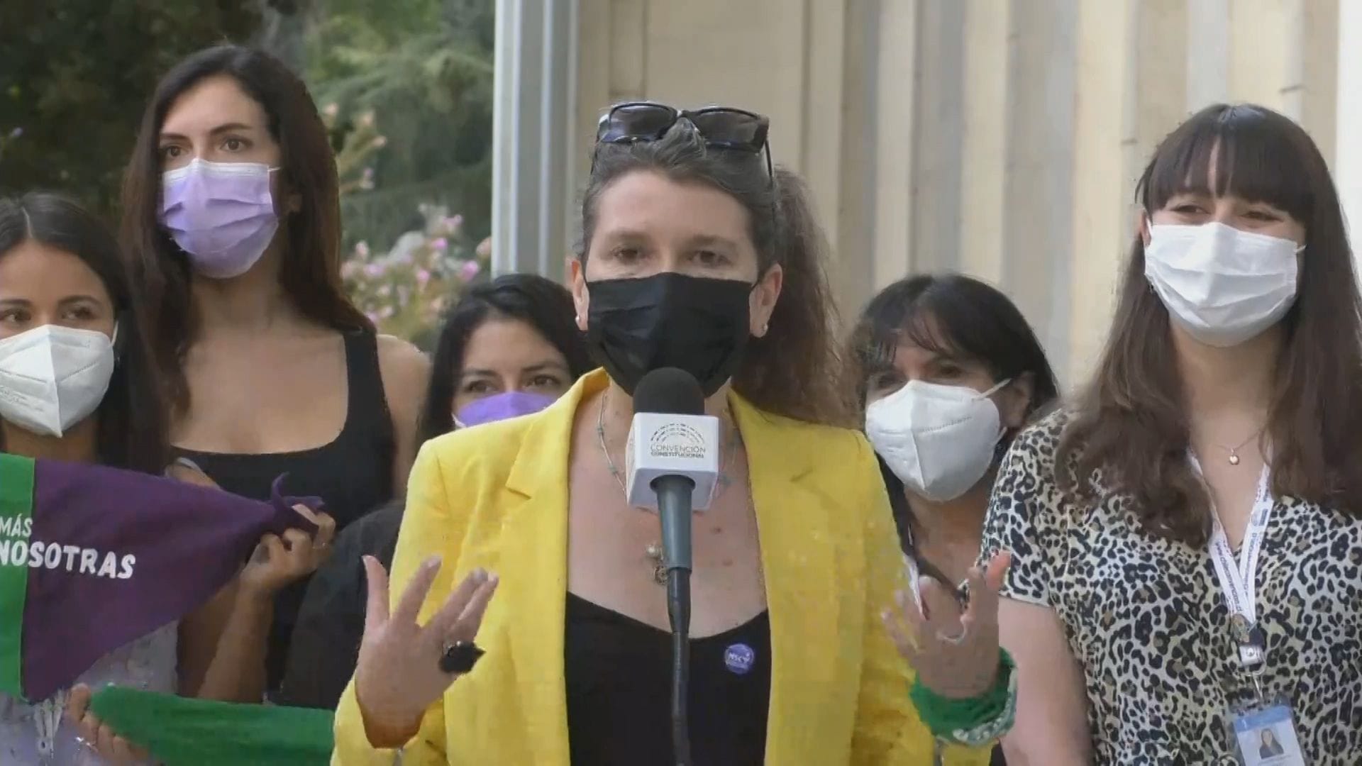 Colectivo Feminista de la Convención presentó normas para consagrar los derechos fundamentales de las mujeres