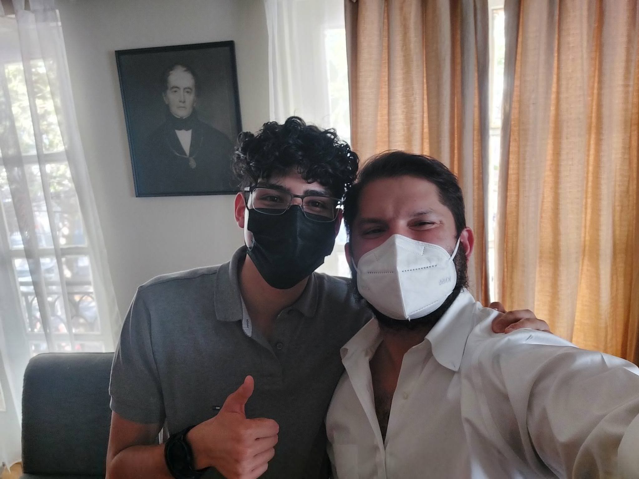 Gabriel Boric se reunió con Matías Muñoz, puntaje nacional residente de Mejor Niñez en Hualpén